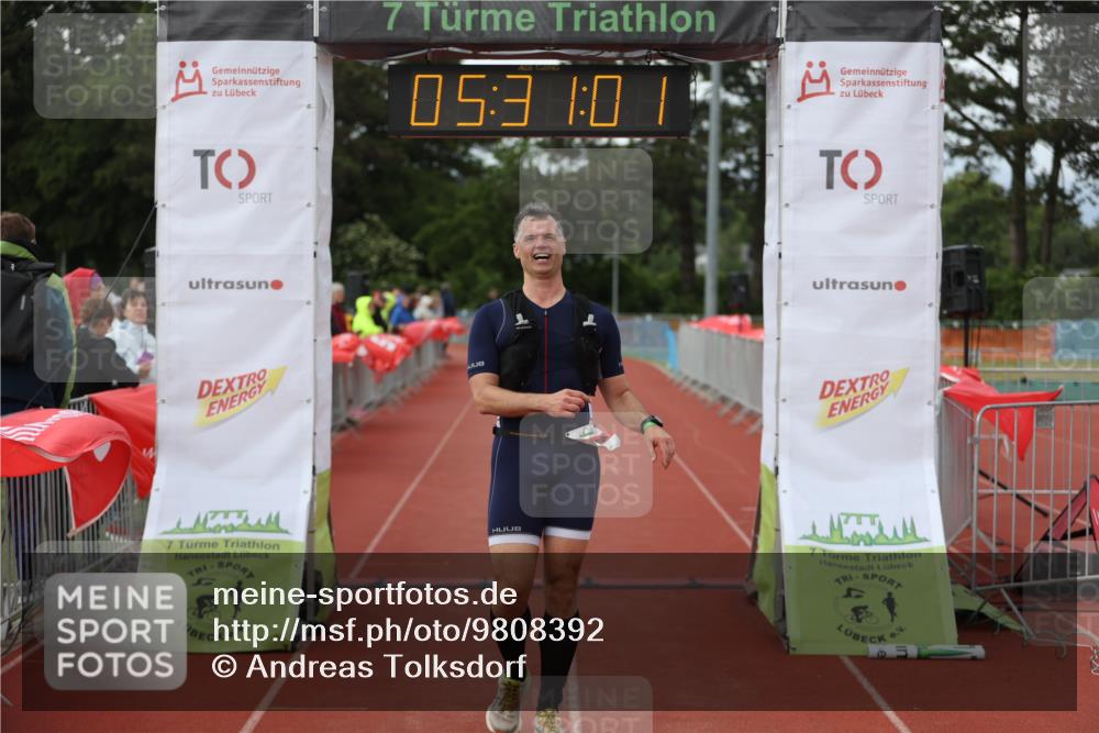 14.06.2026 - 7 Türme Triathlon Andreas Tolksdorf http://msf.ph/oto/9808392 14.06.2026 16:30:59 Ziel 857 meine-sportfotos.de