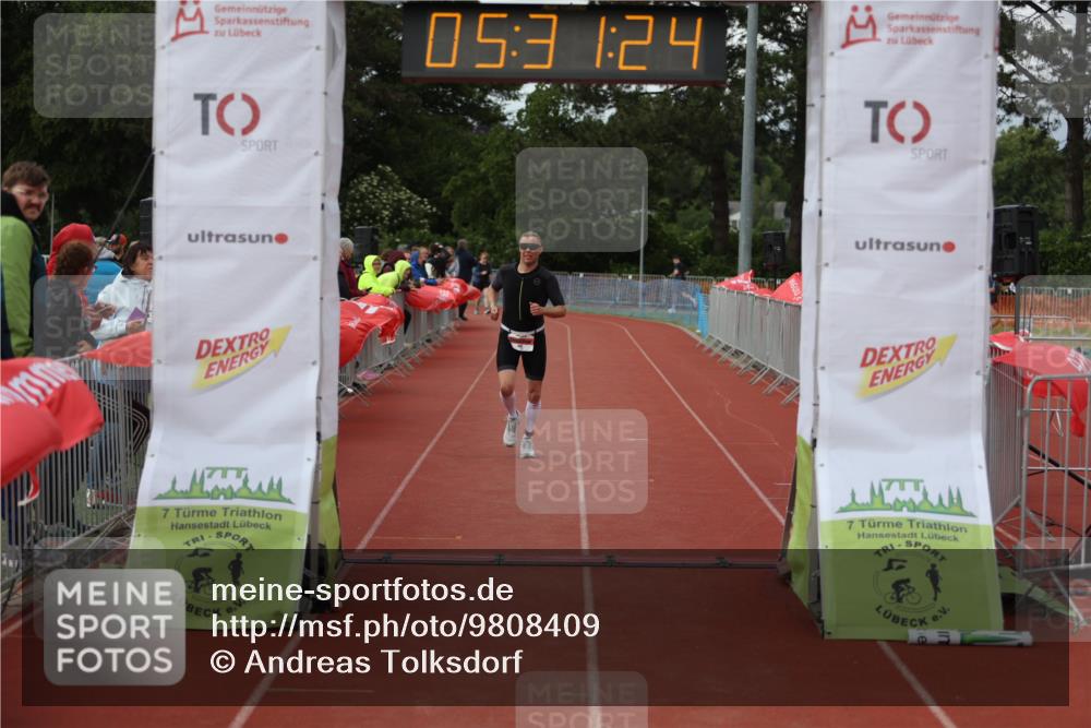 14.06.2026 - 7 Türme Triathlon Andreas Tolksdorf http://msf.ph/oto/9808409 14.06.2026 16:31:22 Ziel 856 meine-sportfotos.de
