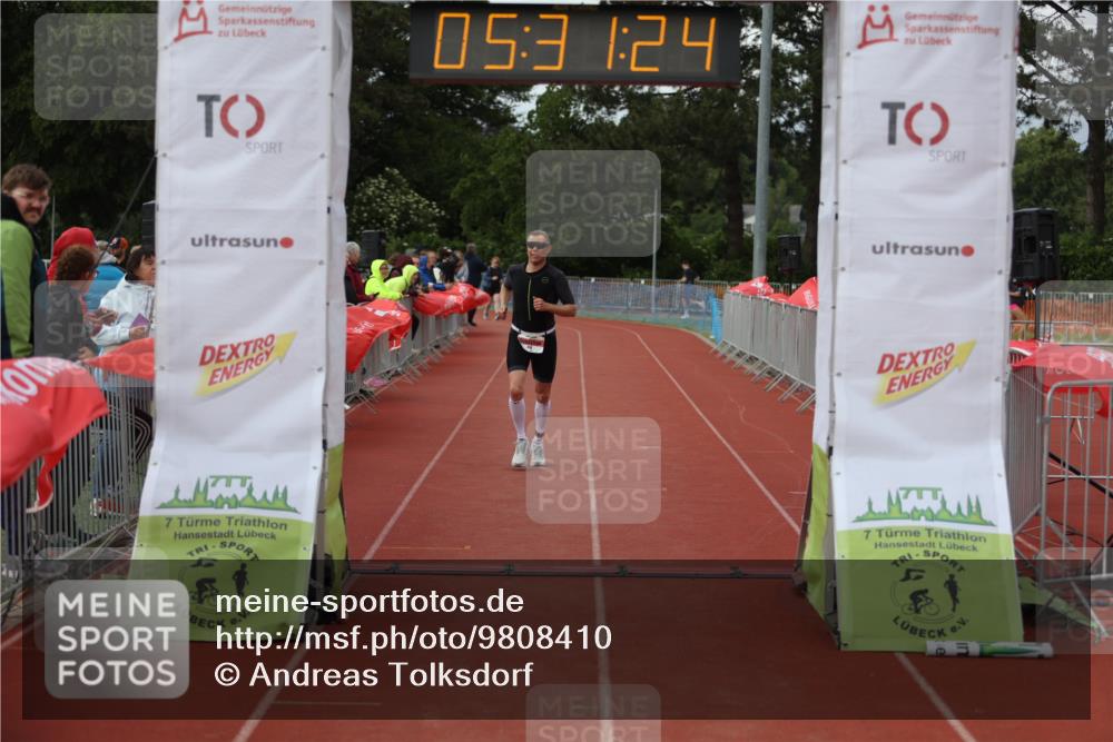 14.06.2026 - 7 Türme Triathlon Andreas Tolksdorf http://msf.ph/oto/9808410 14.06.2026 16:31:22 Ziel 856 meine-sportfotos.de