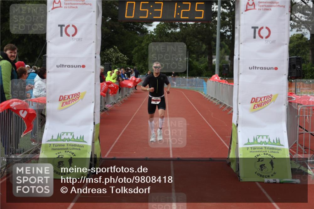 14.06.2026 - 7 Türme Triathlon Andreas Tolksdorf http://msf.ph/oto/9808418 14.06.2026 16:31:23 Ziel 856 meine-sportfotos.de