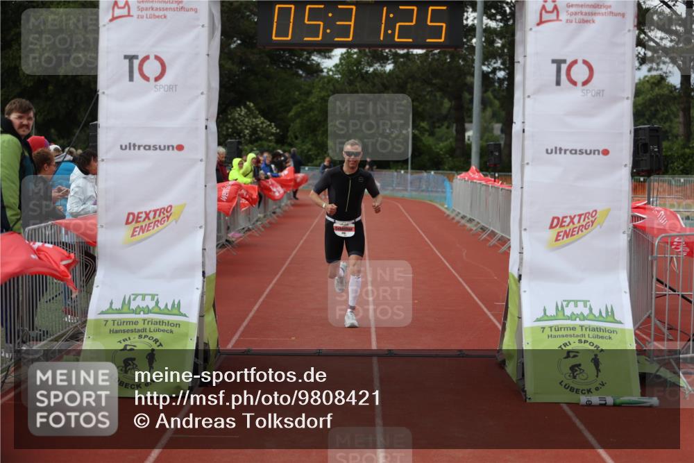 14.06.2026 - 7 Türme Triathlon Andreas Tolksdorf http://msf.ph/oto/9808421 14.06.2026 16:31:23 Ziel 856 meine-sportfotos.de