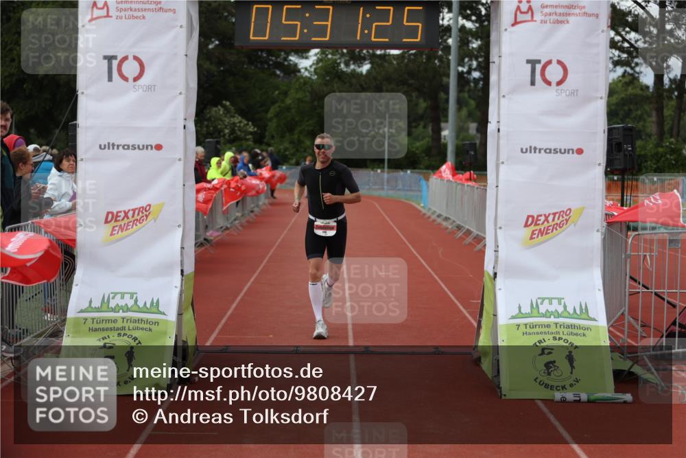 14.06.2026 - 7 Türme Triathlon Andreas Tolksdorf http://msf.ph/oto/9808427 14.06.2026 16:31:24 Ziel 856 meine-sportfotos.de