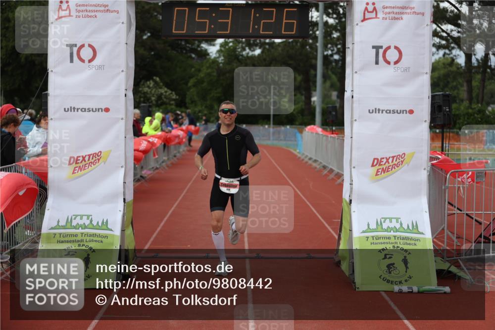 14.06.2026 - 7 Türme Triathlon Andreas Tolksdorf http://msf.ph/oto/9808442 14.06.2026 16:31:25 Ziel 856 meine-sportfotos.de