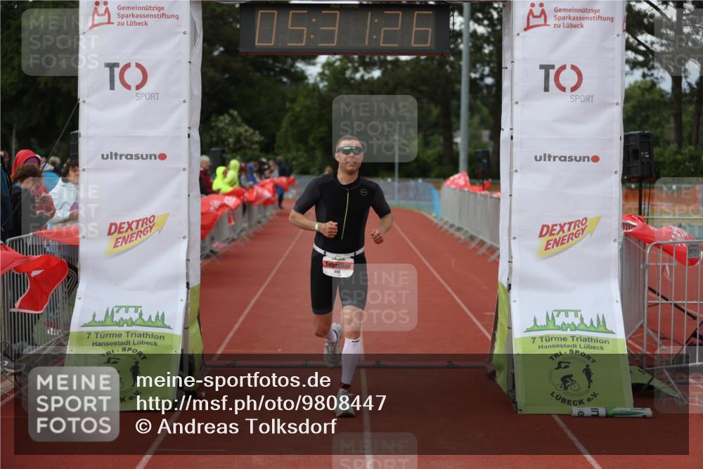 14.06.2026 - 7 Türme Triathlon Andreas Tolksdorf http://msf.ph/oto/9808447 14.06.2026 16:31:25 Ziel 856 meine-sportfotos.de