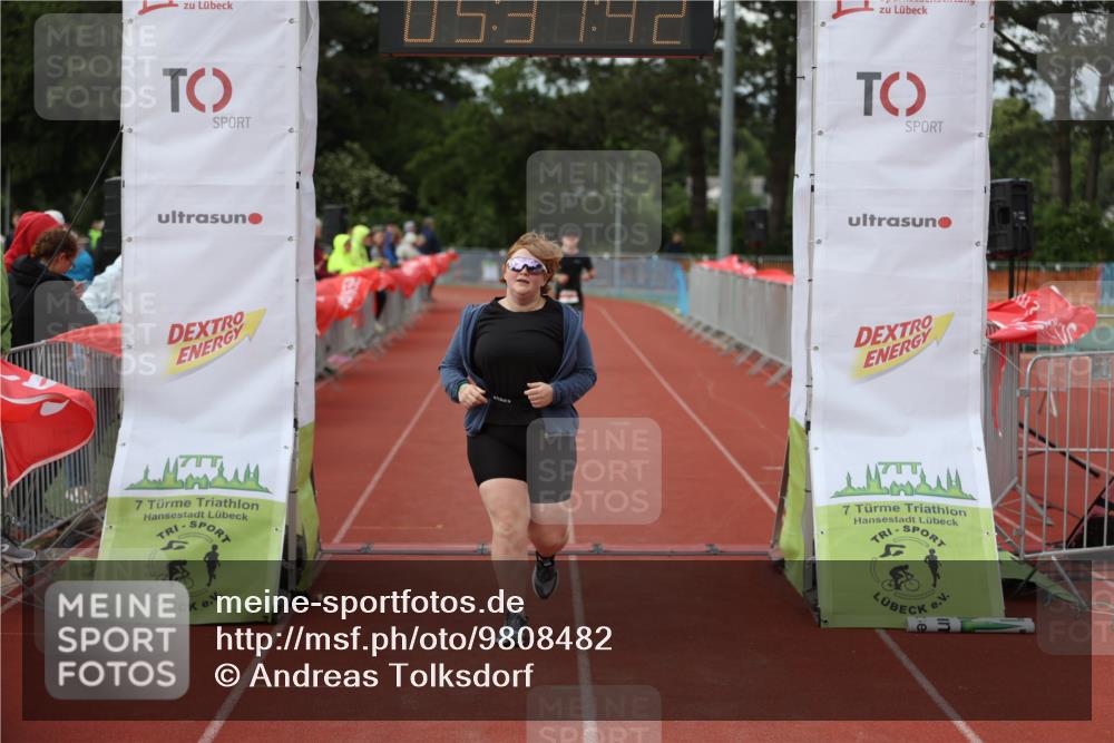 14.06.2026 - 7 Türme Triathlon Andreas Tolksdorf http://msf.ph/oto/9808482 14.06.2026 16:31:41 Ziel 604, 1539 meine-sportfotos.de