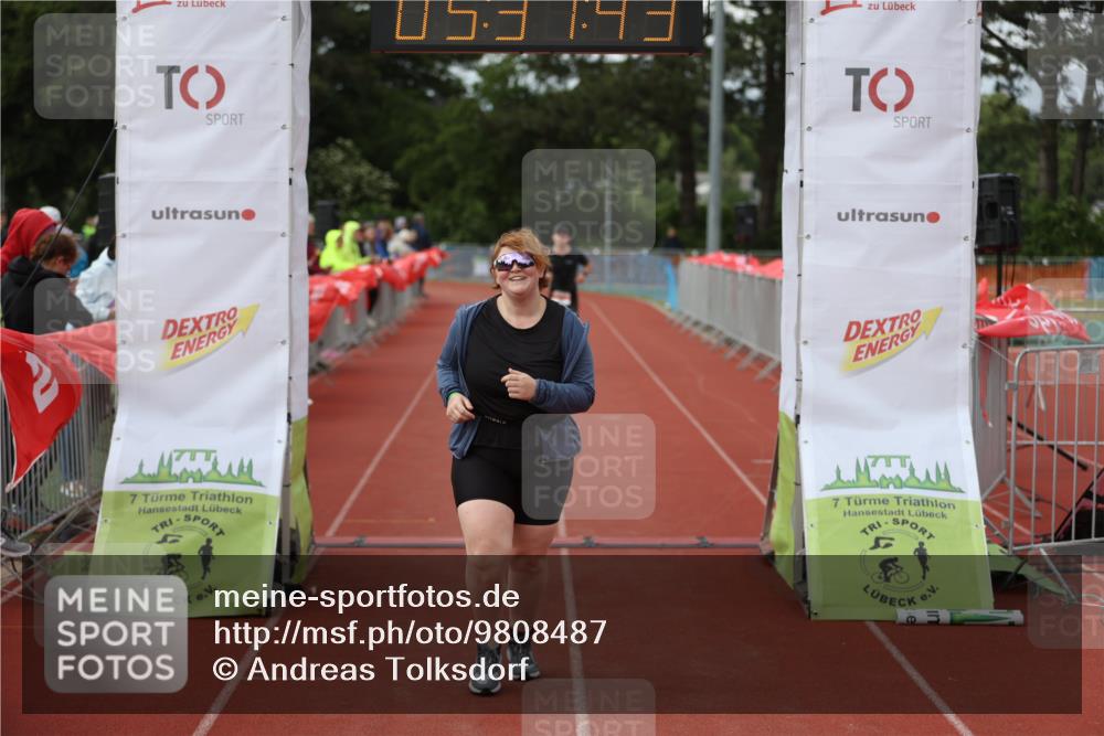 14.06.2026 - 7 Türme Triathlon Andreas Tolksdorf http://msf.ph/oto/9808487 14.06.2026 16:31:42 Ziel 604, 1539 meine-sportfotos.de