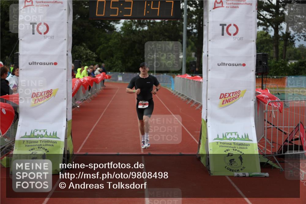 14.06.2026 - 7 Türme Triathlon Andreas Tolksdorf http://msf.ph/oto/9808498 14.06.2026 16:31:46 Ziel 604, 1539 meine-sportfotos.de