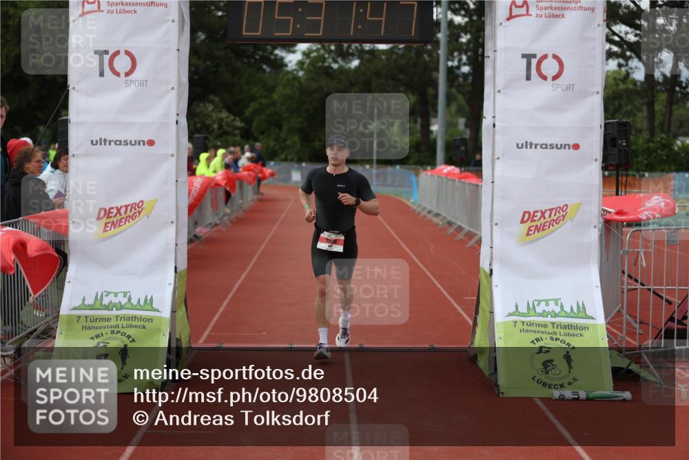 14.06.2026 - 7 Türme Triathlon Andreas Tolksdorf http://msf.ph/oto/9808504 14.06.2026 16:31:46 Ziel 604, 1539 meine-sportfotos.de