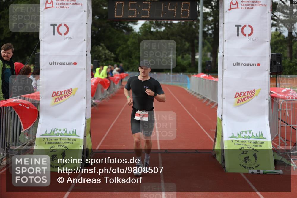 14.06.2026 - 7 Türme Triathlon Andreas Tolksdorf http://msf.ph/oto/9808507 14.06.2026 16:31:47 Ziel 604, 1539 meine-sportfotos.de