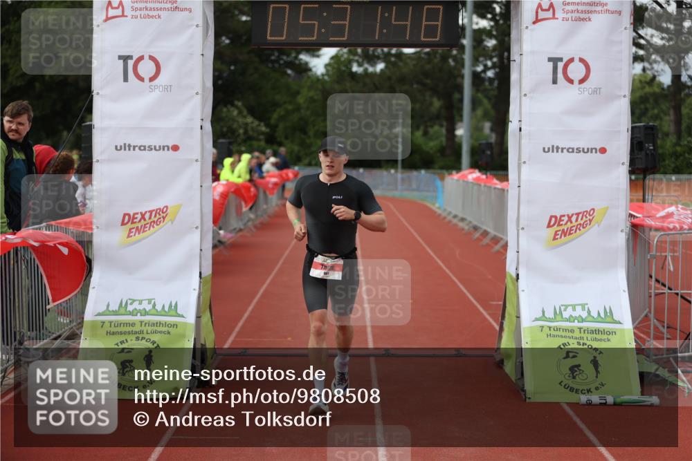 14.06.2026 - 7 Türme Triathlon Andreas Tolksdorf http://msf.ph/oto/9808508 14.06.2026 16:31:47 Ziel 604, 1539 meine-sportfotos.de