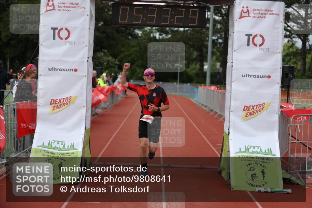 14.06.2026 - 7 Türme Triathlon Andreas Tolksdorf http://msf.ph/oto/9808641 14.06.2026 16:33:28 Ziel 608 meine-sportfotos.de
