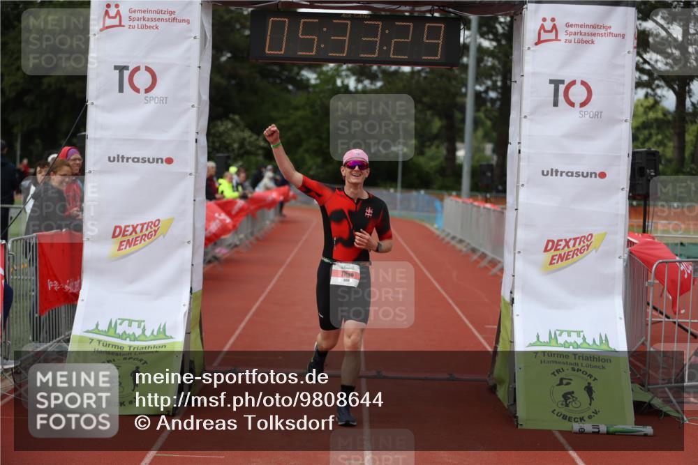 14.06.2026 - 7 Türme Triathlon Andreas Tolksdorf http://msf.ph/oto/9808644 14.06.2026 16:33:28 Ziel 608 meine-sportfotos.de