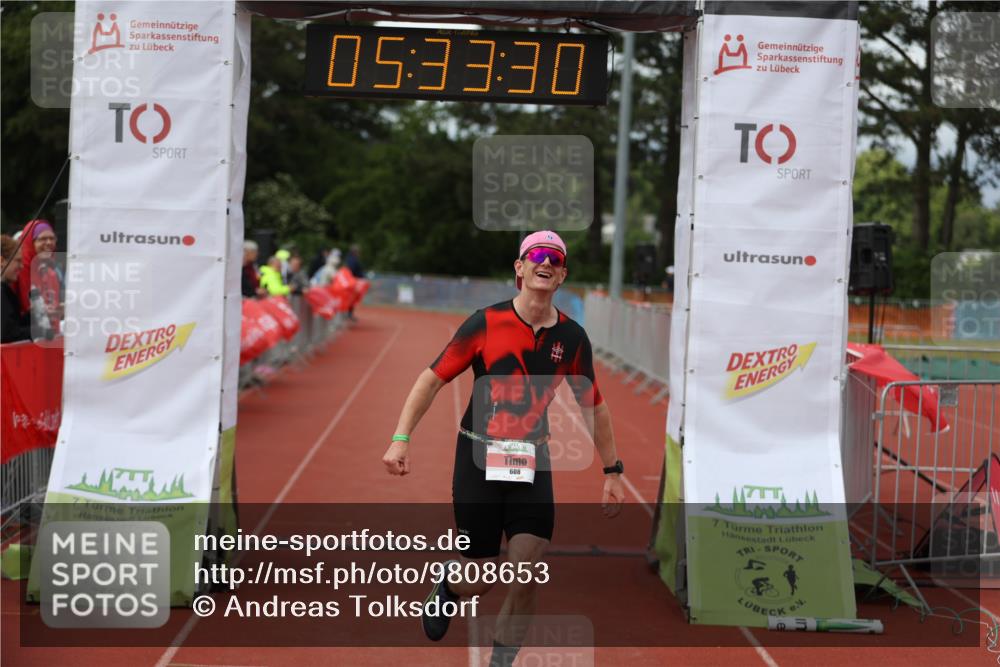 14.06.2026 - 7 Türme Triathlon Andreas Tolksdorf http://msf.ph/oto/9808653 14.06.2026 16:33:29 Ziel 608 meine-sportfotos.de
