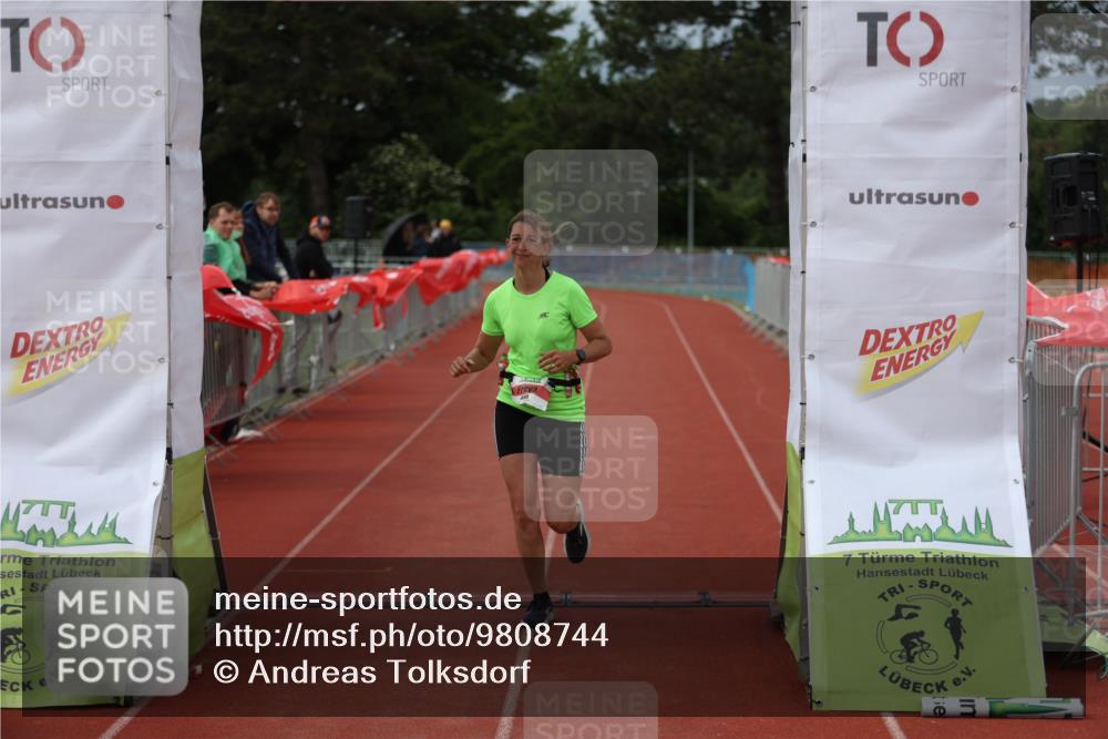 14.06.2026 - 7 Türme Triathlon Andreas Tolksdorf http://msf.ph/oto/9808744 14.06.2026 16:46:33 Ziel 699 meine-sportfotos.de