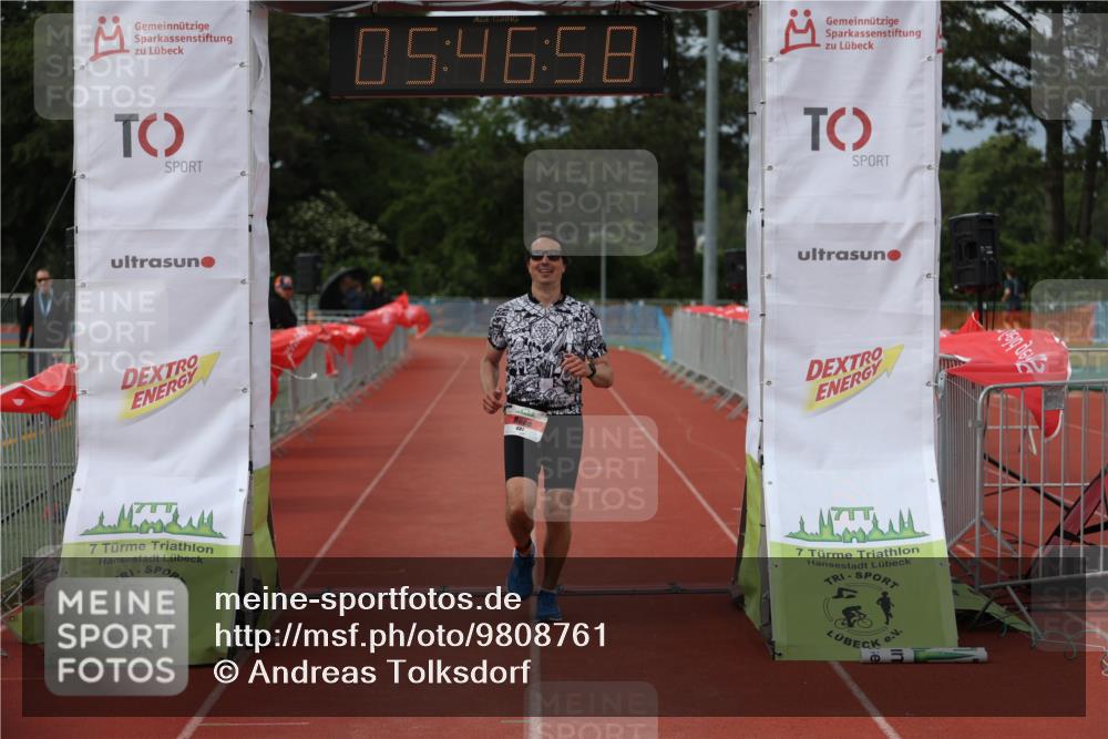14.06.2026 - 7 Türme Triathlon Andreas Tolksdorf http://msf.ph/oto/9808761 14.06.2026 16:46:57 Ziel 681 meine-sportfotos.de