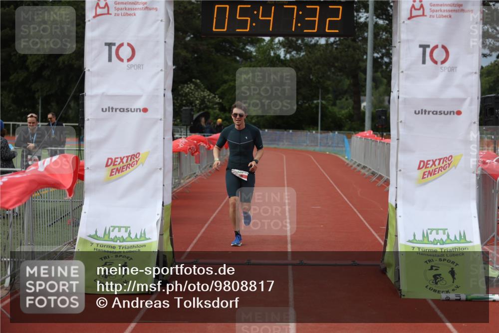 14.06.2026 - 7 Türme Triathlon Andreas Tolksdorf http://msf.ph/oto/9808817 14.06.2026 16:47:30 Ziel 610, 826, 1256 meine-sportfotos.de