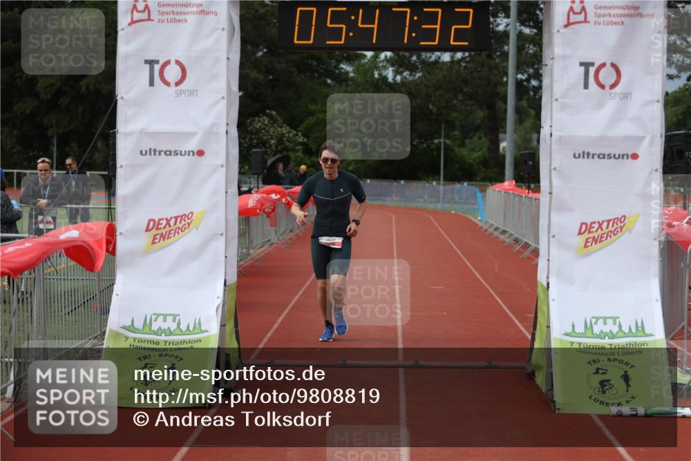 14.06.2026 - 7 Türme Triathlon Andreas Tolksdorf http://msf.ph/oto/9808819 14.06.2026 16:47:30 Ziel 610, 826, 1256 meine-sportfotos.de