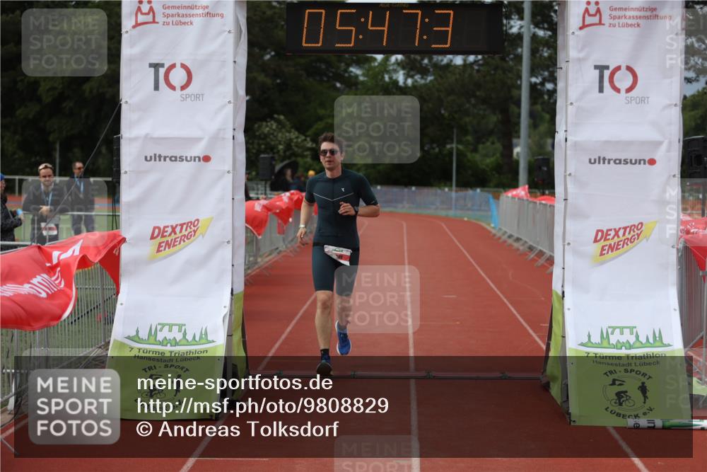 14.06.2026 - 7 Türme Triathlon Andreas Tolksdorf http://msf.ph/oto/9808829 14.06.2026 16:47:31 Ziel 610, 826, 1256 meine-sportfotos.de