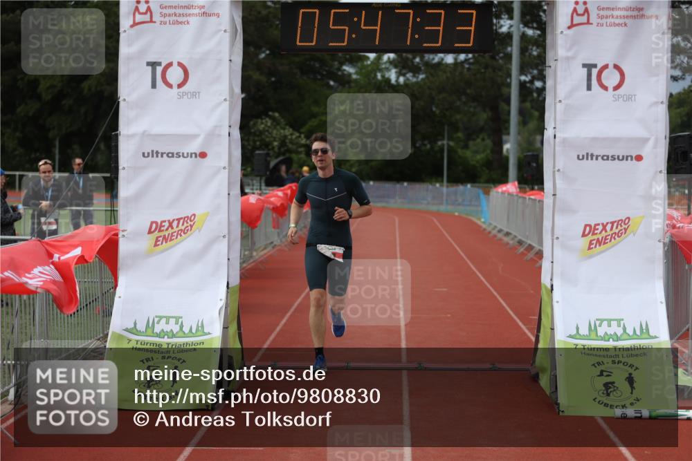 14.06.2026 - 7 Türme Triathlon Andreas Tolksdorf http://msf.ph/oto/9808830 14.06.2026 16:47:31 Ziel 610, 826, 1256 meine-sportfotos.de