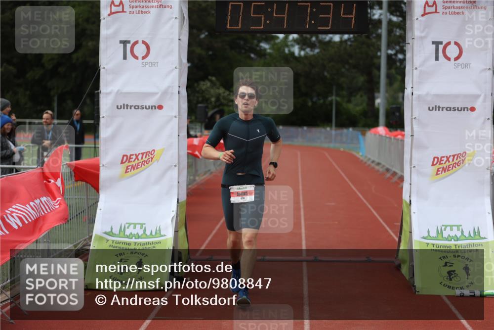 14.06.2026 - 7 Türme Triathlon Andreas Tolksdorf http://msf.ph/oto/9808847 14.06.2026 16:47:32 Ziel 610, 826, 1256 meine-sportfotos.de