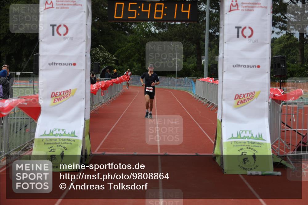 14.06.2026 - 7 Türme Triathlon Andreas Tolksdorf http://msf.ph/oto/9808864 14.06.2026 16:48:12 Ziel 642 meine-sportfotos.de