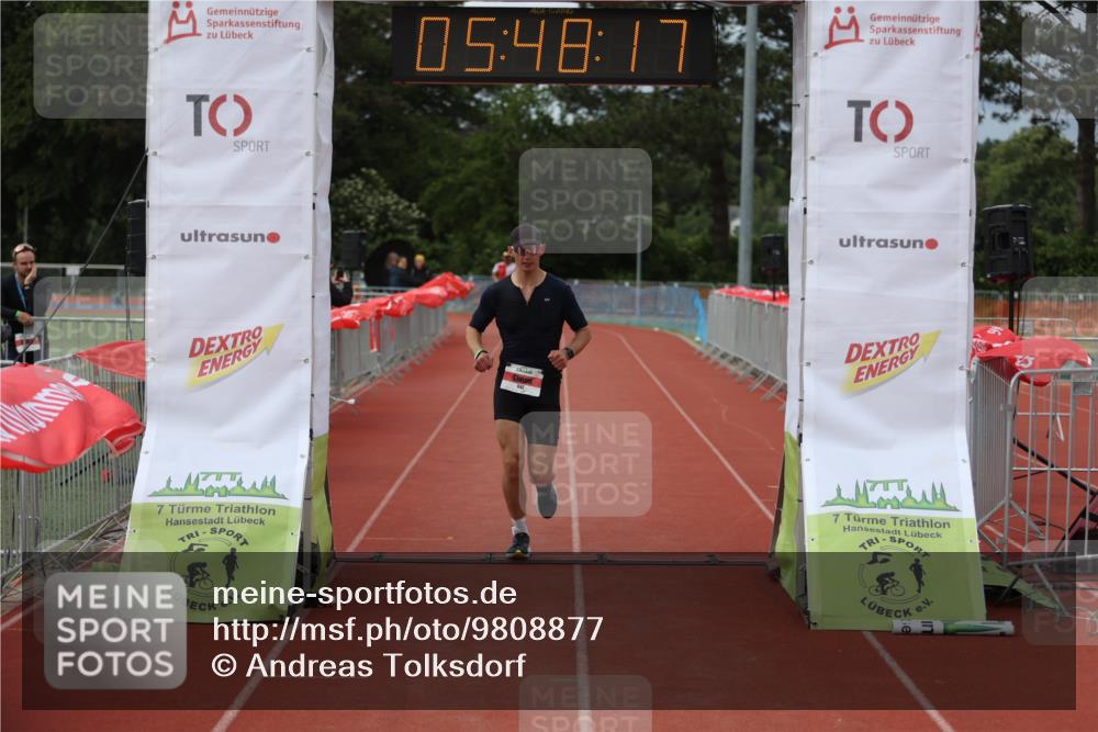 14.06.2026 - 7 Türme Triathlon Andreas Tolksdorf http://msf.ph/oto/9808877 14.06.2026 16:48:16 Ziel 642 meine-sportfotos.de