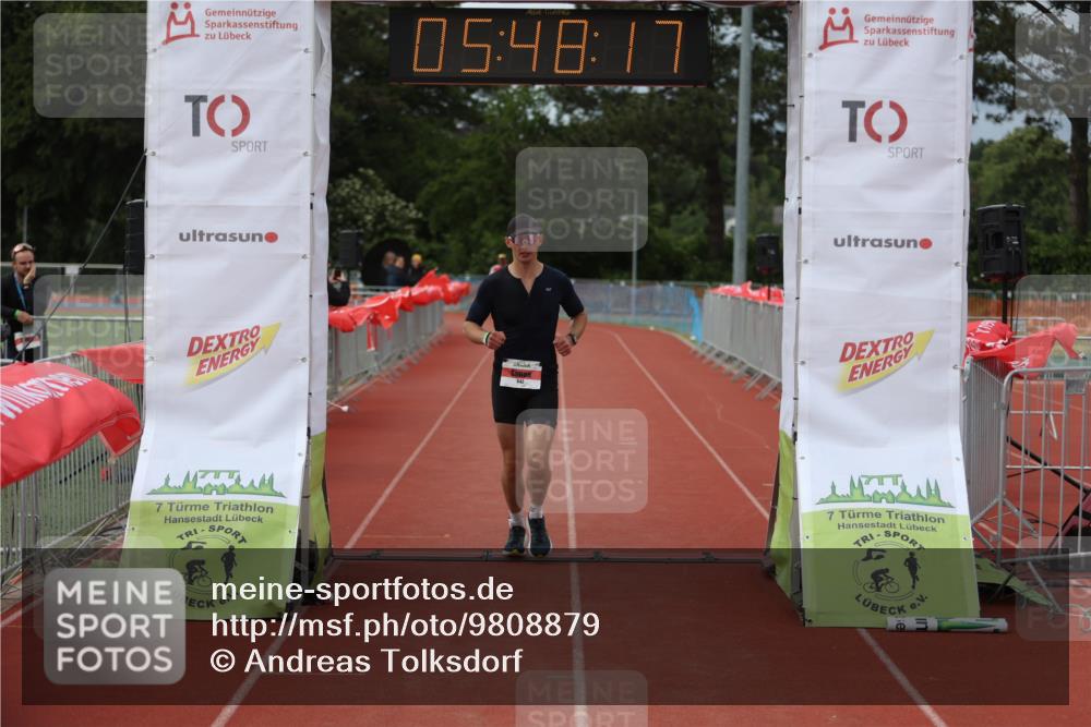 14.06.2026 - 7 Türme Triathlon Andreas Tolksdorf http://msf.ph/oto/9808879 14.06.2026 16:48:16 Ziel 642 meine-sportfotos.de