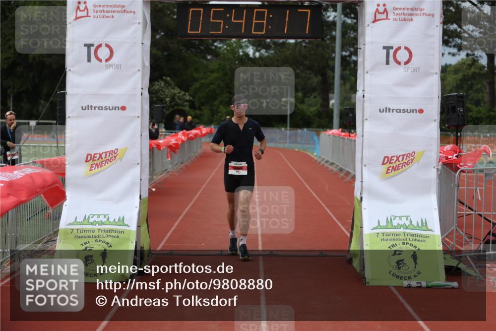 14.06.2026 - 7 Türme Triathlon Andreas Tolksdorf http://msf.ph/oto/9808880 14.06.2026 16:48:16 Ziel 642 meine-sportfotos.de
