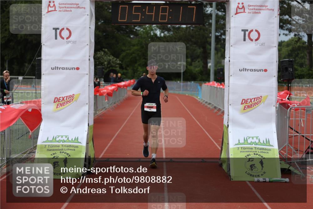 14.06.2026 - 7 Türme Triathlon Andreas Tolksdorf http://msf.ph/oto/9808882 14.06.2026 16:48:16 Ziel 642 meine-sportfotos.de