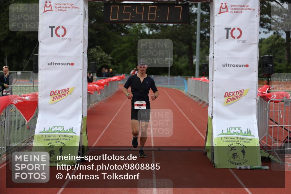 14.06.2026 - 7 Türme Triathlon Andreas Tolksdorf http://msf.ph/oto/9808885 14.06.2026 16:48:16 Ziel 642 meine-sportfotos.de