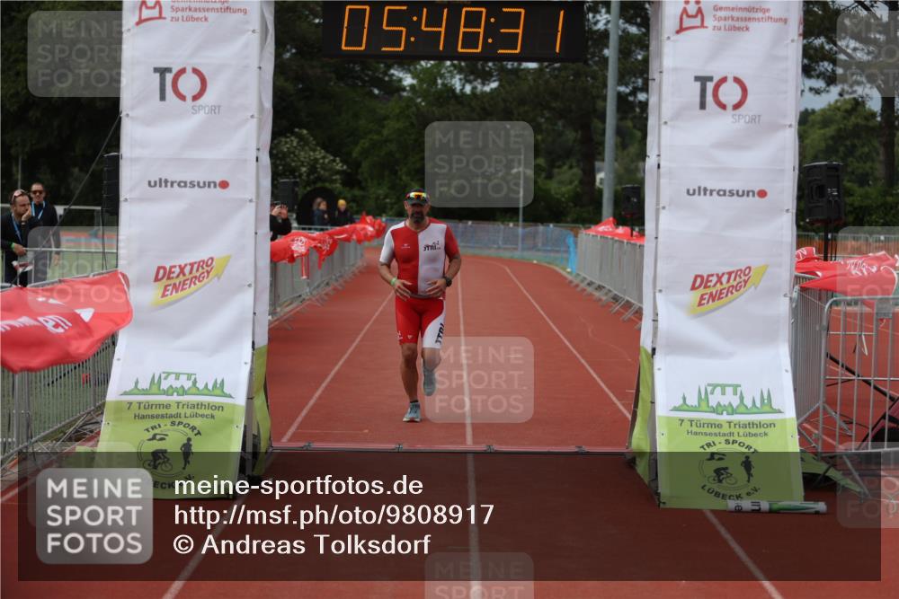 14.06.2026 - 7 Türme Triathlon Andreas Tolksdorf http://msf.ph/oto/9808917 14.06.2026 16:48:29 Ziel 631 meine-sportfotos.de