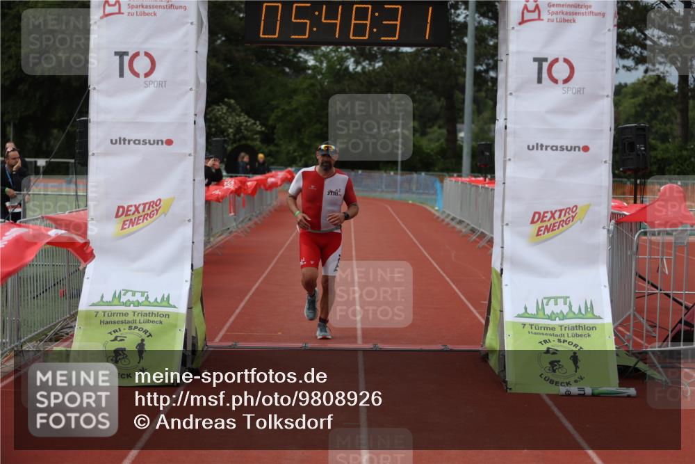 14.06.2026 - 7 Türme Triathlon Andreas Tolksdorf http://msf.ph/oto/9808926 14.06.2026 16:48:30 Ziel 631 meine-sportfotos.de