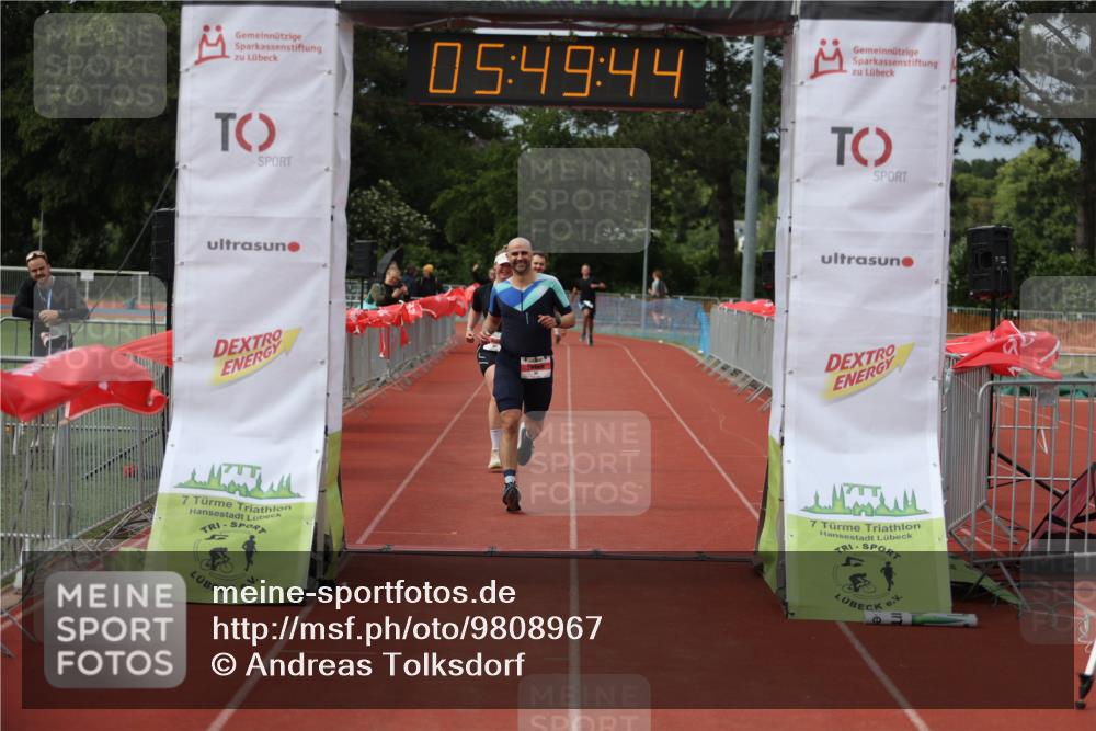 14.06.2026 - 7 Türme Triathlon Andreas Tolksdorf http://msf.ph/oto/9808967 14.06.2026 16:49:43 Ziel 767, 829, 861 meine-sportfotos.de