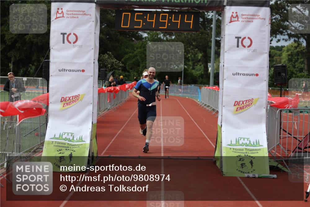 14.06.2026 - 7 Türme Triathlon Andreas Tolksdorf http://msf.ph/oto/9808974 14.06.2026 16:49:43 Ziel 767, 829, 861 meine-sportfotos.de
