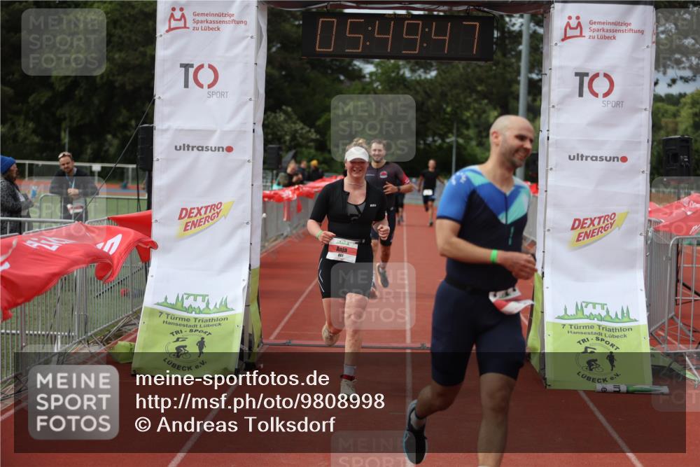 14.06.2026 - 7 Türme Triathlon Andreas Tolksdorf http://msf.ph/oto/9808998 14.06.2026 16:49:45 Ziel 767, 829, 861, 891 meine-sportfotos.de