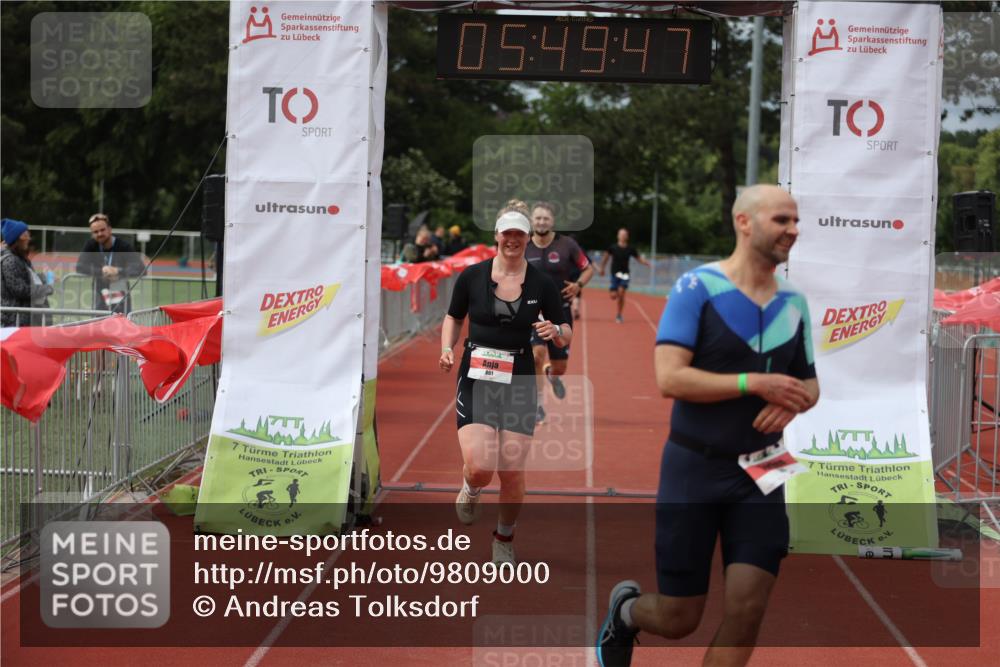 14.06.2026 - 7 Türme Triathlon Andreas Tolksdorf http://msf.ph/oto/9809000 14.06.2026 16:49:46 Ziel 767, 829, 861, 891 meine-sportfotos.de