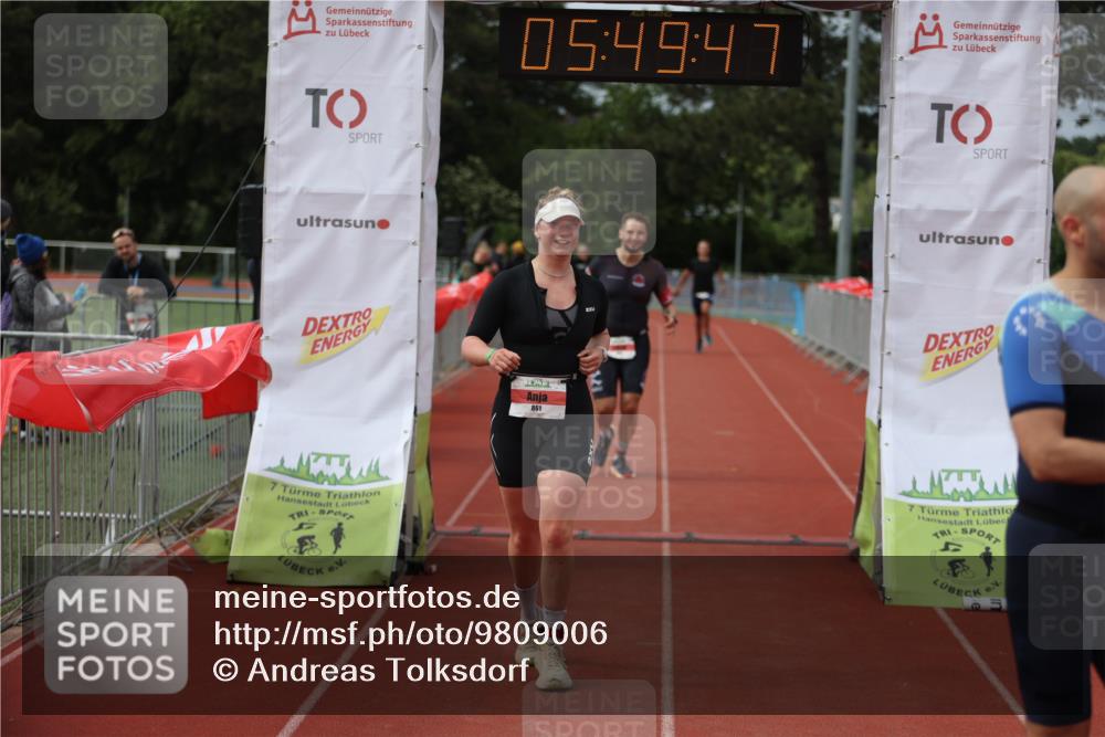 14.06.2026 - 7 Türme Triathlon Andreas Tolksdorf http://msf.ph/oto/9809006 14.06.2026 16:49:46 Ziel 767, 829, 861, 891 meine-sportfotos.de