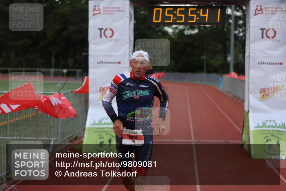 14.06.2026 - 7 Türme Triathlon Andreas Tolksdorf http://msf.ph/oto/9809081 14.06.2026 16:55:40 Ziel 763, 858 meine-sportfotos.de
