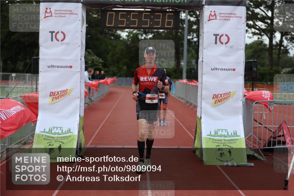 14.06.2026 - 7 Türme Triathlon Andreas Tolksdorf http://msf.ph/oto/9809094 14.06.2026 16:55:34 Ziel 763, 858 meine-sportfotos.de