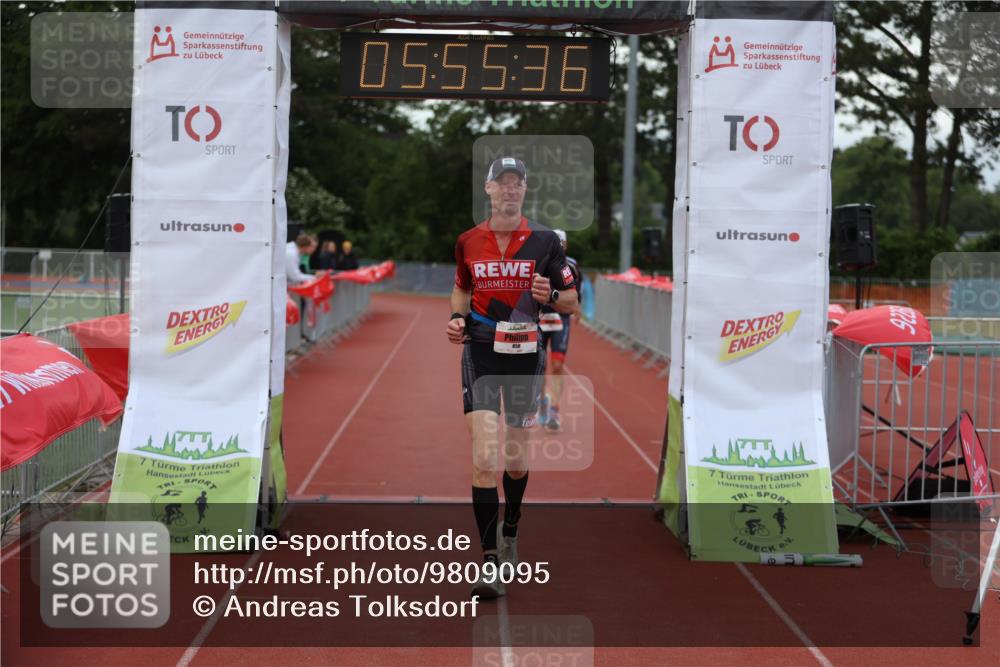 14.06.2026 - 7 Türme Triathlon Andreas Tolksdorf http://msf.ph/oto/9809095 14.06.2026 16:55:35 Ziel 763, 858 meine-sportfotos.de