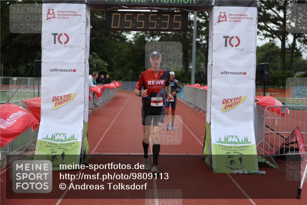 14.06.2026 - 7 Türme Triathlon Andreas Tolksdorf http://msf.ph/oto/9809113 14.06.2026 16:55:34 Ziel 763, 858 meine-sportfotos.de