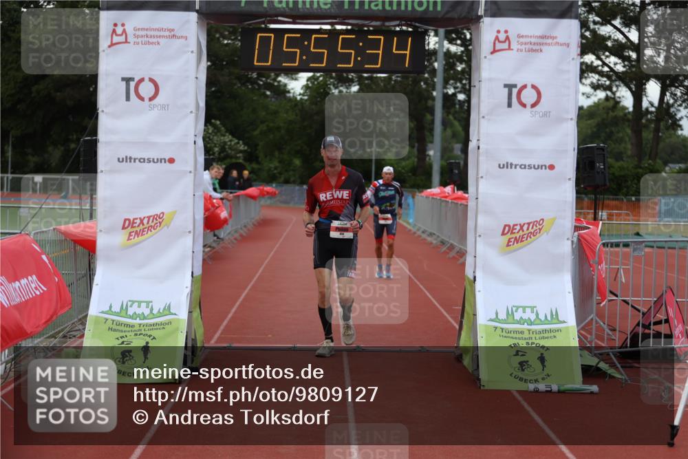 14.06.2026 - 7 Türme Triathlon Andreas Tolksdorf http://msf.ph/oto/9809127 14.06.2026 16:55:33 Ziel 763, 858 meine-sportfotos.de