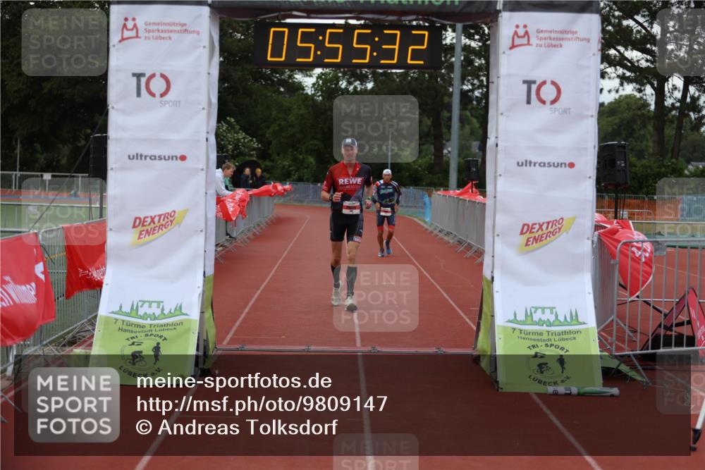 14.06.2026 - 7 Türme Triathlon Andreas Tolksdorf http://msf.ph/oto/9809147 14.06.2026 16:55:31 Ziel 763, 858 meine-sportfotos.de
