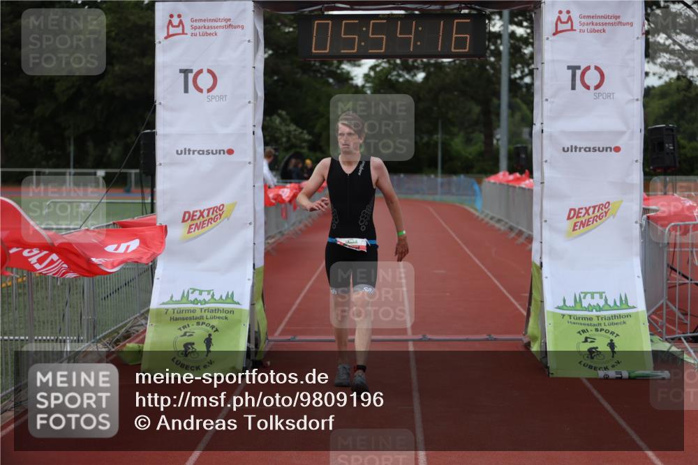 14.06.2026 - 7 Türme Triathlon Andreas Tolksdorf http://msf.ph/oto/9809196 14.06.2026 16:54:15 Ziel 635 meine-sportfotos.de