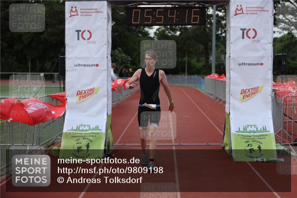 14.06.2026 - 7 Türme Triathlon Andreas Tolksdorf http://msf.ph/oto/9809198 14.06.2026 16:54:15 Ziel 635 meine-sportfotos.de