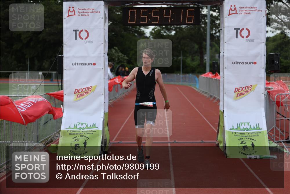14.06.2026 - 7 Türme Triathlon Andreas Tolksdorf http://msf.ph/oto/9809199 14.06.2026 16:54:16 Ziel 635 meine-sportfotos.de