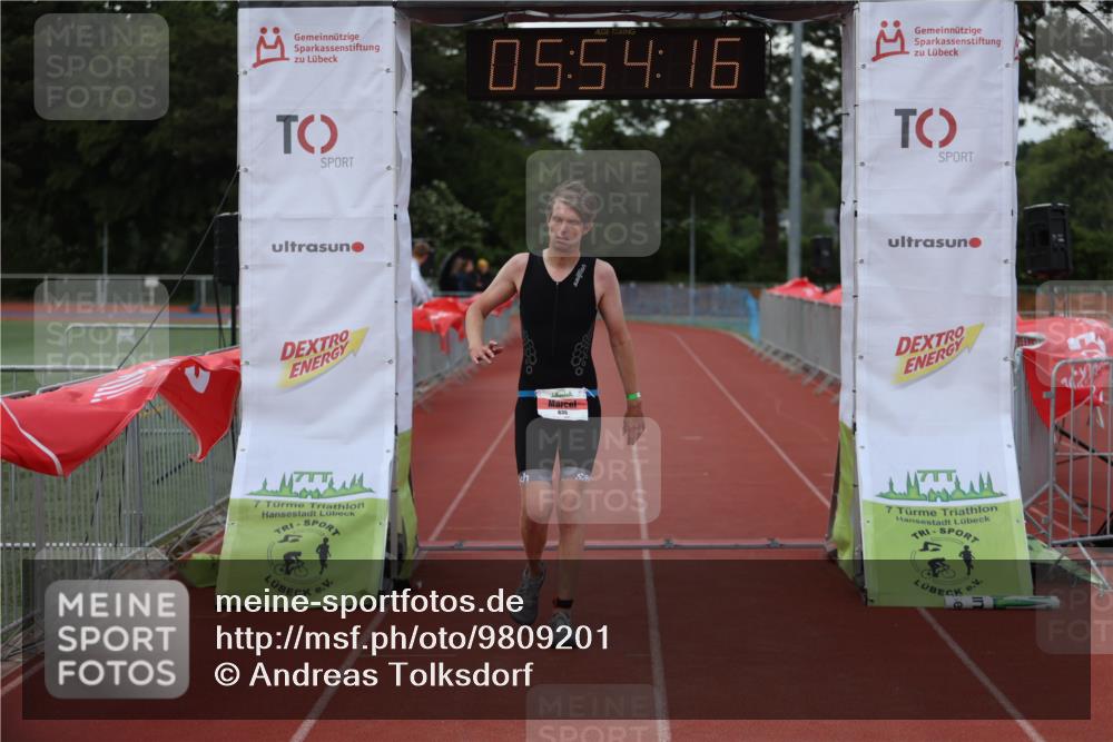 14.06.2026 - 7 Türme Triathlon Andreas Tolksdorf http://msf.ph/oto/9809201 14.06.2026 16:54:16 Ziel 635 meine-sportfotos.de