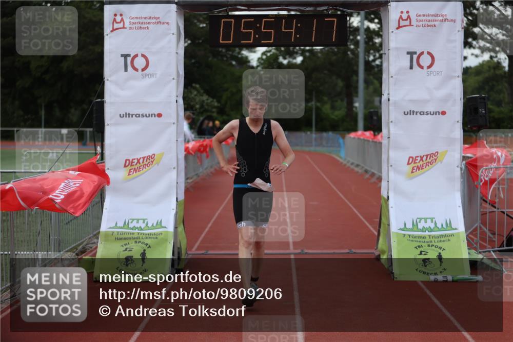 14.06.2026 - 7 Türme Triathlon Andreas Tolksdorf http://msf.ph/oto/9809206 14.06.2026 16:54:16 Ziel 635 meine-sportfotos.de