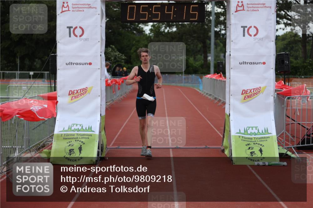 14.06.2026 - 7 Türme Triathlon Andreas Tolksdorf http://msf.ph/oto/9809218 14.06.2026 16:54:14 Ziel 635 meine-sportfotos.de