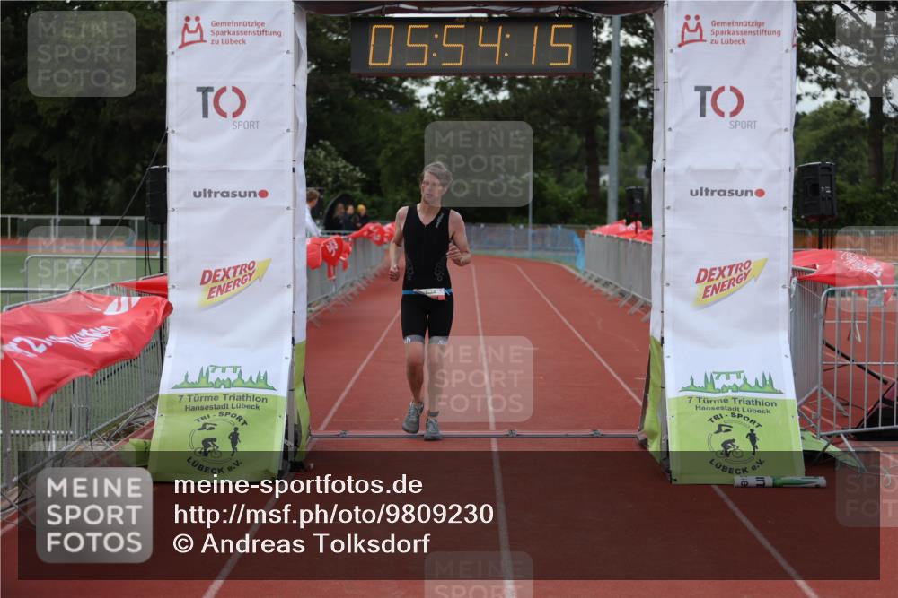 14.06.2026 - 7 Türme Triathlon Andreas Tolksdorf http://msf.ph/oto/9809230 14.06.2026 16:54:14 Ziel 635 meine-sportfotos.de